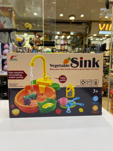 سینک ظرفشویی با کلی وسایل