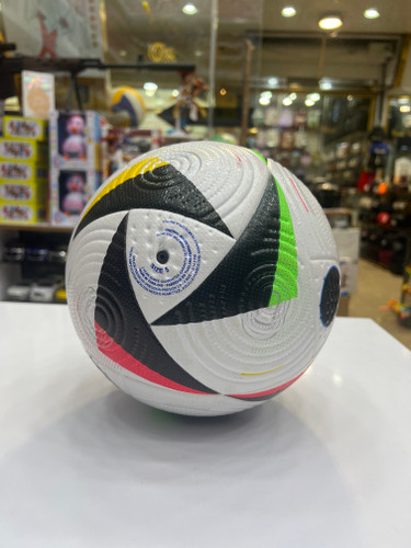 توپ چرمی تایلندی ۵