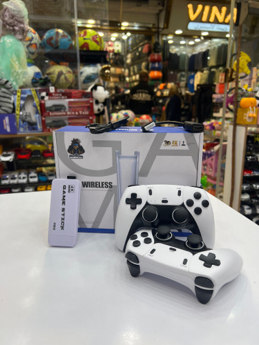 مینی پی اس فایو با بیش از ۲۰ هزار بازی دودسته کامل اچ دی ام آ دارد سیم رابط دارد دسته ها بی سیم هستند با بلوتوث وصل میشه